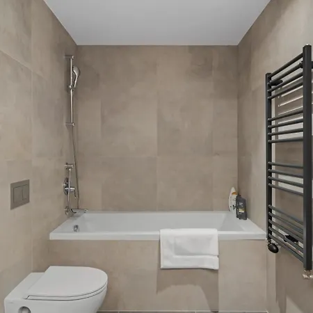One H Luxury Apartmán